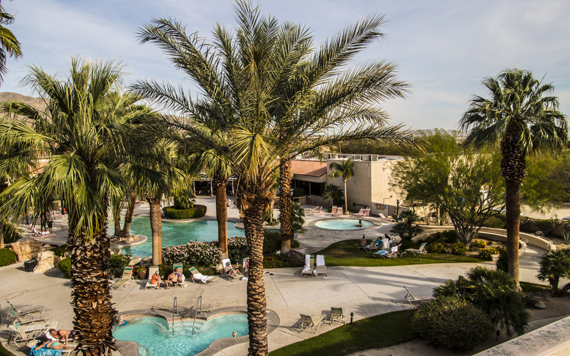 Desert Crest Coffee Shop